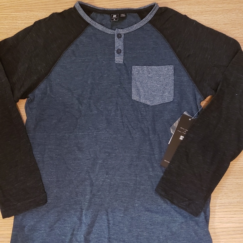 Boys longsleeve shirt